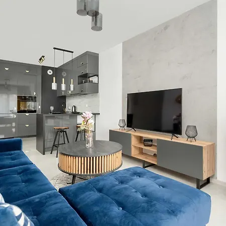 Lux Traugutta With Air Conditioning And Parking By Renters