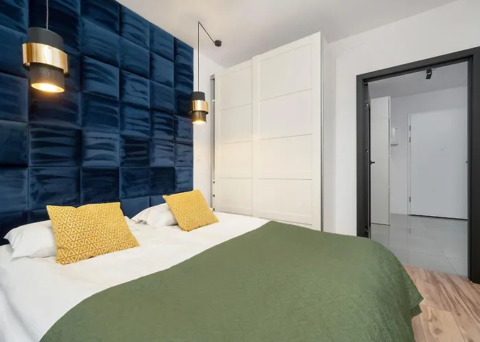 Lux Traugutta With Air Conditioning And Parking By Renters Apartment *