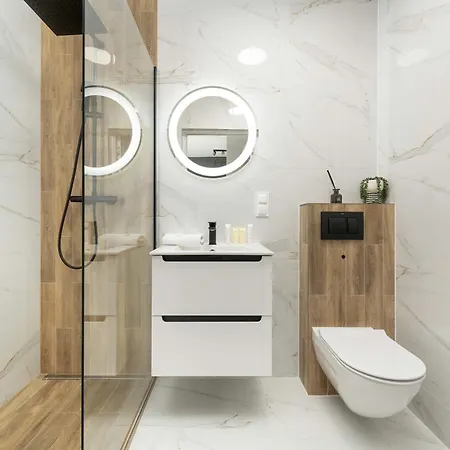 Lux Traugutta With Air Conditioning And Parking By Renters فروتسواف