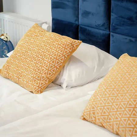 Lux Traugutta With Air Conditioning And Parking By Renters *